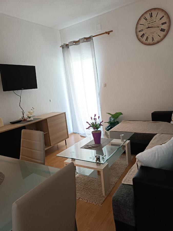 Apartment "San Marino" 巴什卡沃达 外观 照片